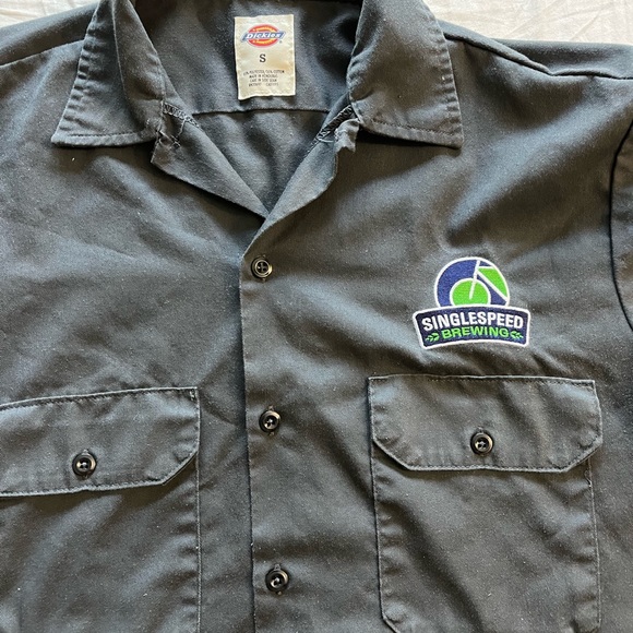 Dickies button up - Picture 2 of 4